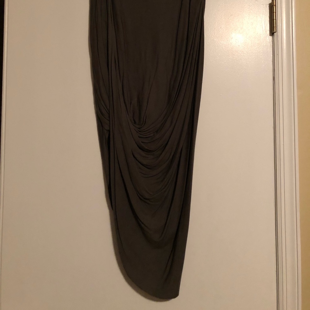Express high low skirt; olive color